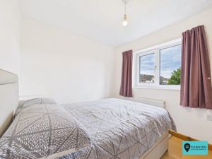 Bedroom- click for photo gallery